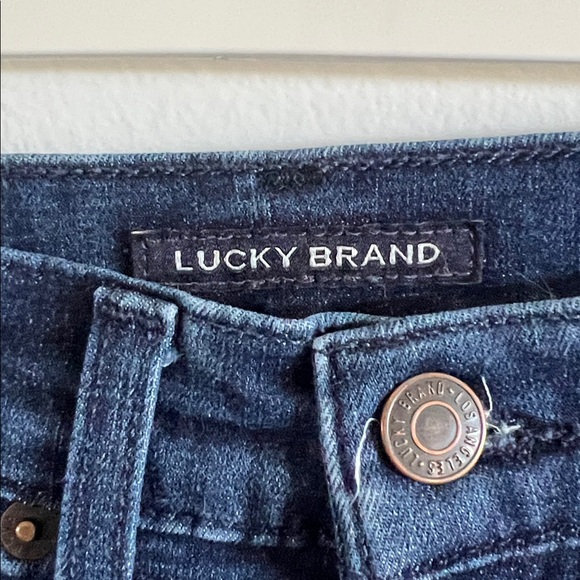 Lucky Brand High Rise Boot Bridgette Indigo Denim Dark Wash Jeans - Picture 2 of 11